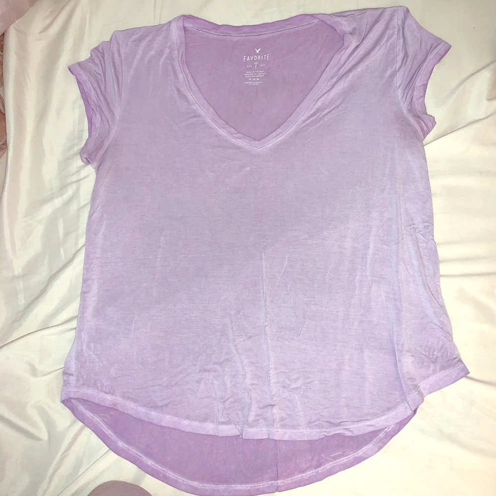 American Eagle purple v-neck